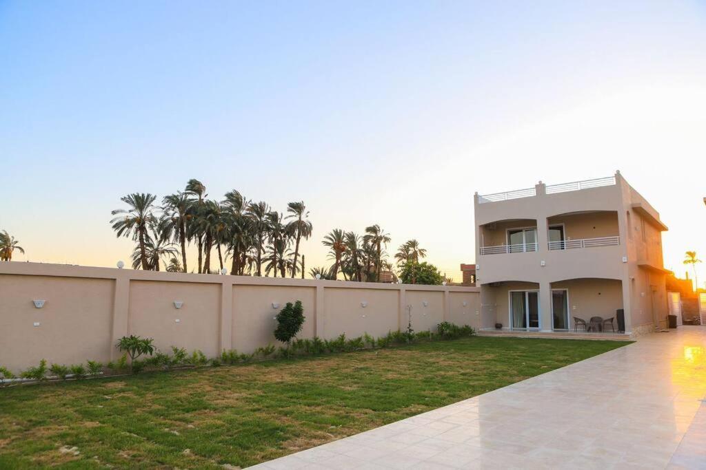 Royal Nile Villa - Nile View Apartment 1 Louxor Extérieur photo