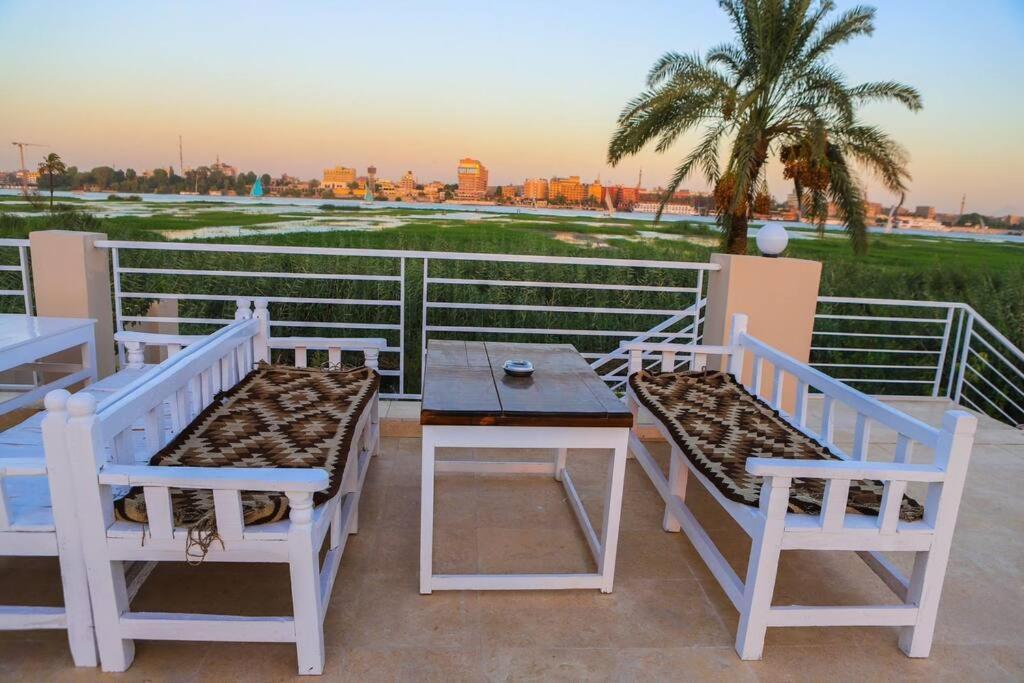 Royal Nile Villa - Nile View Apartment 1 Louxor Extérieur photo